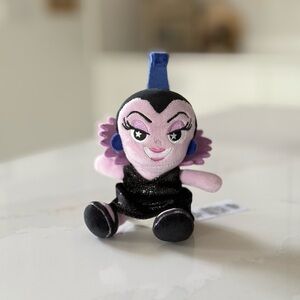 Disney Wishables Shimmer Mystery Plush Disney Villains 5” Limited Release Yzma